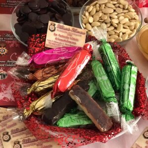 Torrone pura mandorla zucchero e cioccolato